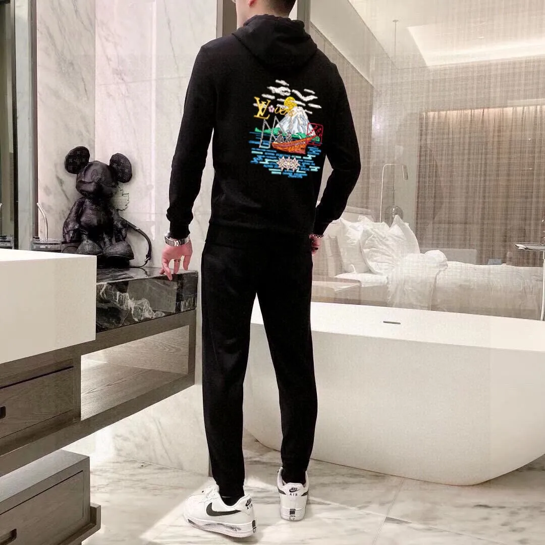 🅿️400 [Lv Louis Vuitton] (Fat Man Gospel) Hot-selling suit is coming. Focus on the original version of the official website. 2025 new hot-selling cardigan sweater suit. The original order is the best. 🇭🇰The meticulous work of top designers. Just for a fitting and perfect upper body effect. 100% natural high-quality Roman cotton, close-fitting comfort, noble and elegant! Original hardware embodies elegance and nobility! Counter size: M-5XL (maximum wear up to 220 pounds)